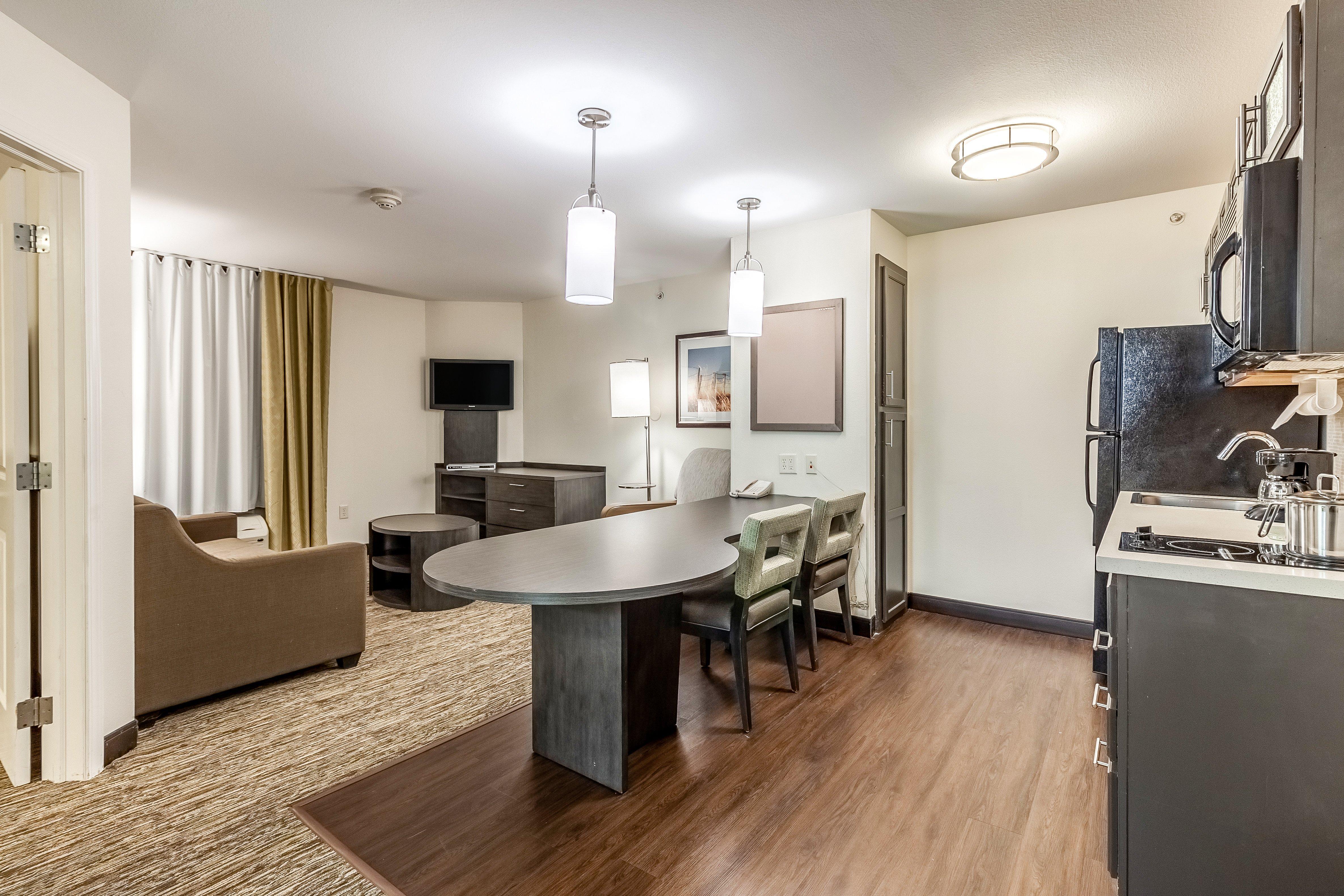 Candlewood Suites Lincoln By Ihg Eksteriør bilde