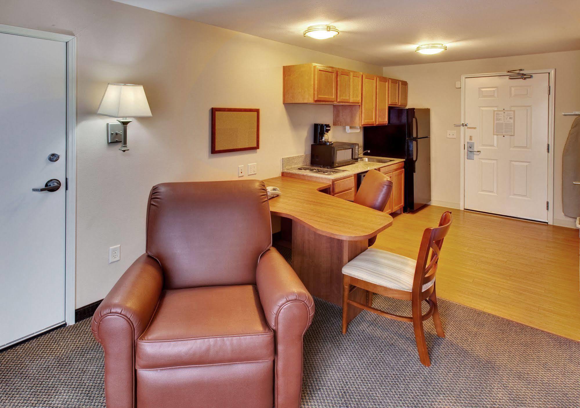 Candlewood Suites Lincoln By Ihg Rom bilde