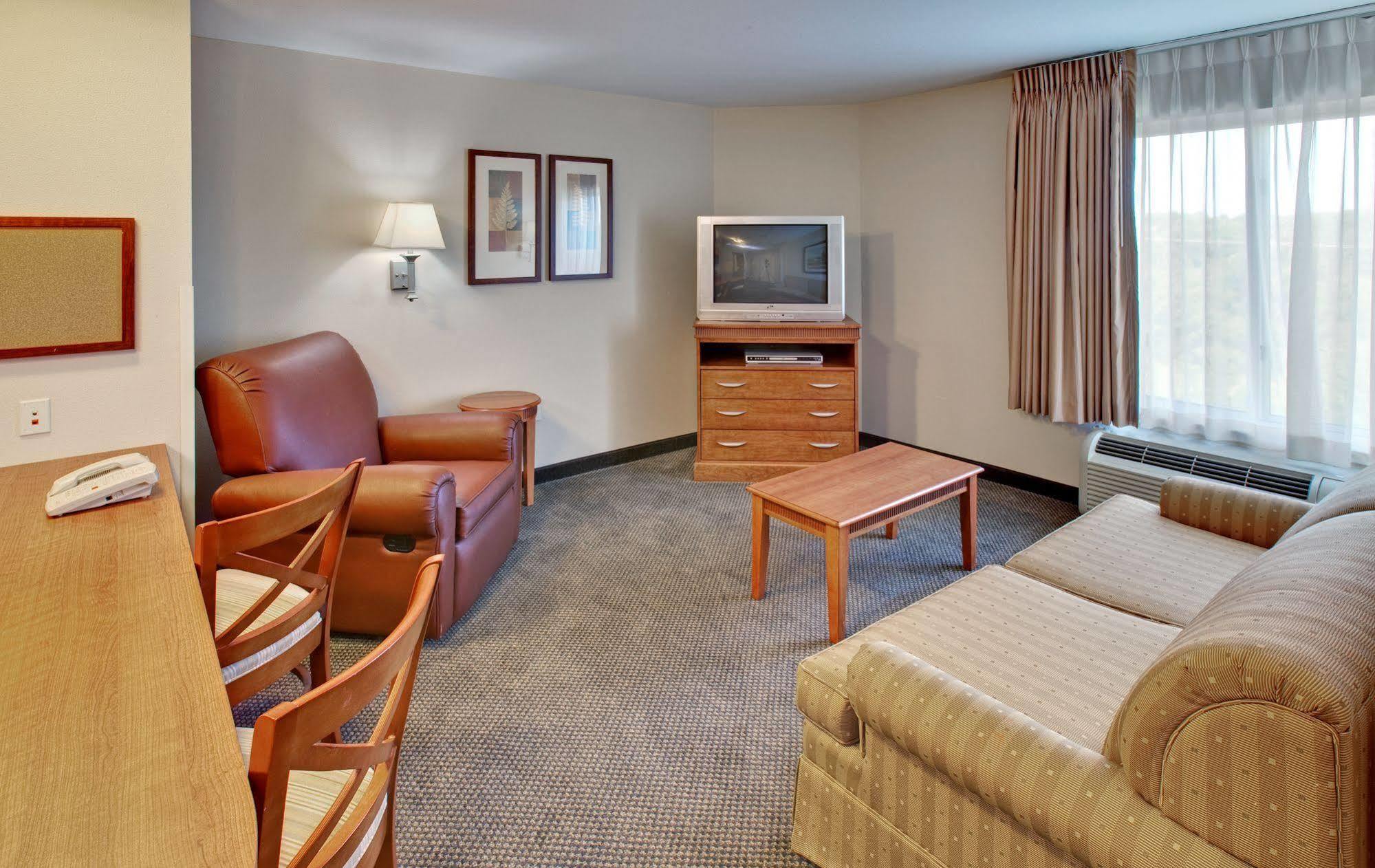 Candlewood Suites Lincoln By Ihg Eksteriør bilde