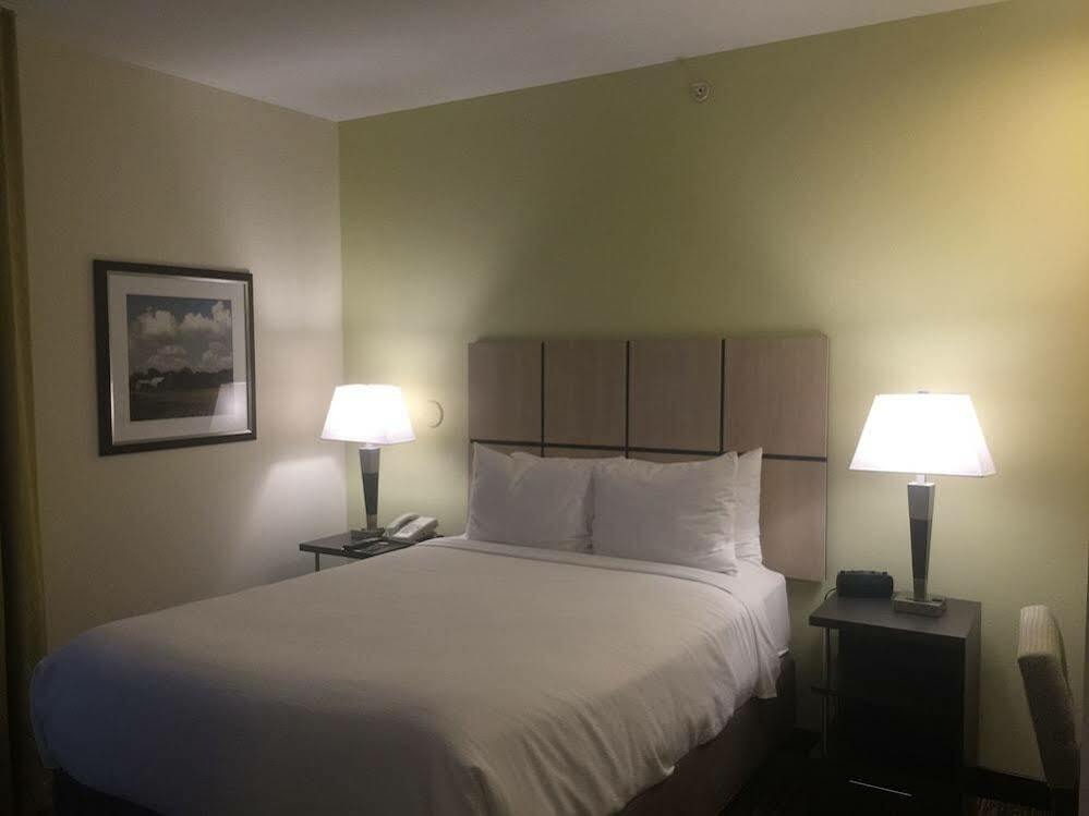 Candlewood Suites Lincoln By Ihg Eksteriør bilde
