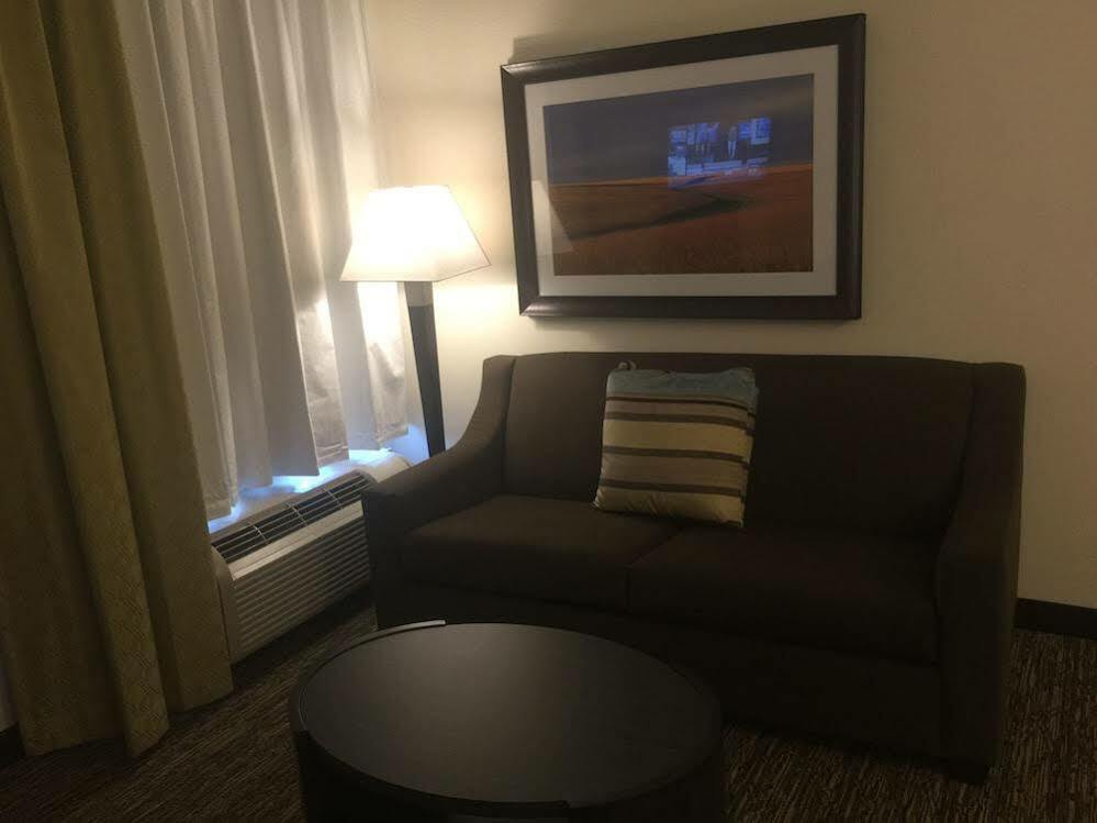 Candlewood Suites Lincoln By Ihg Eksteriør bilde